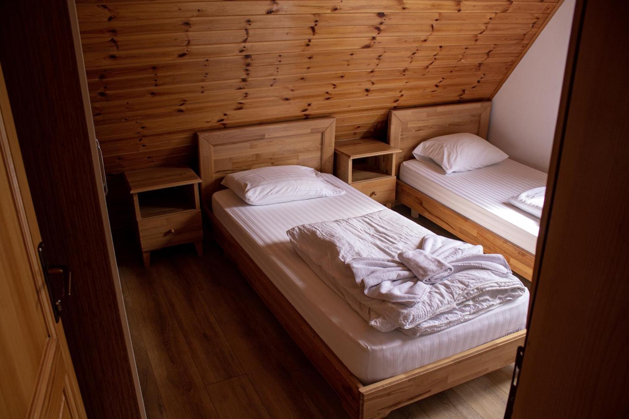 Bujtinat E Lugines Valbone Apart otel Dış mekan fotoğraf
