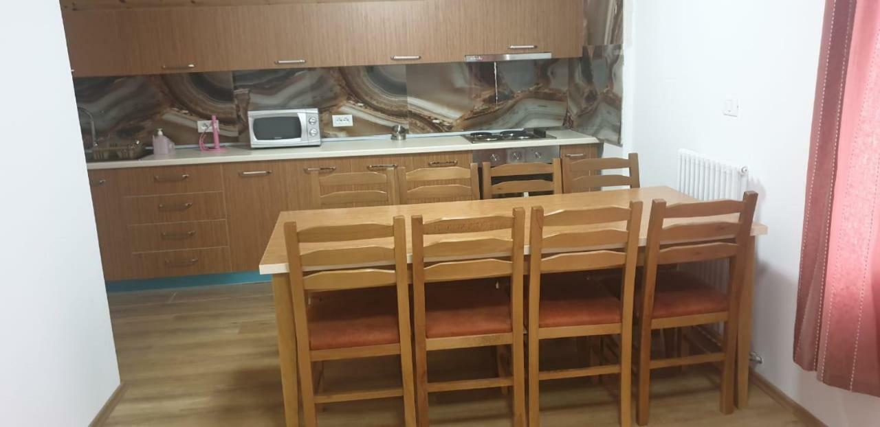 Bujtinat E Lugines Valbone Apart otel Dış mekan fotoğraf