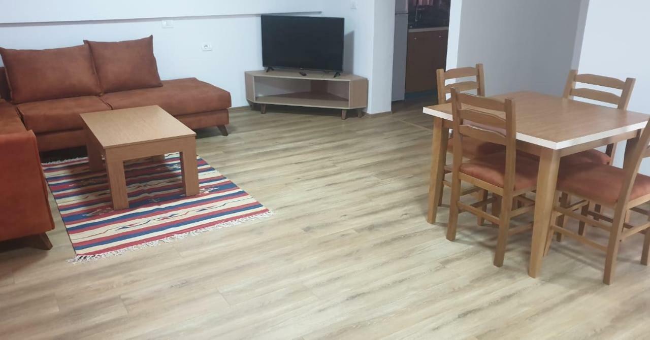 Bujtinat E Lugines Valbone Apart otel Oda fotoğraf