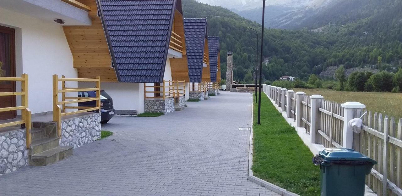 Bujtinat E Lugines Valbone Apart otel Dış mekan fotoğraf