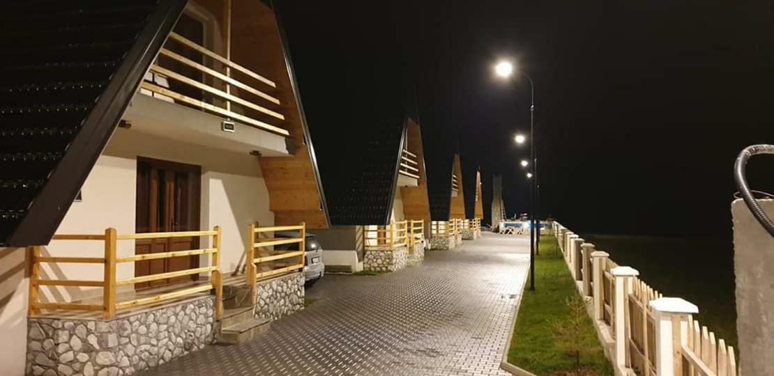 Bujtinat E Lugines Valbone Apart otel Dış mekan fotoğraf